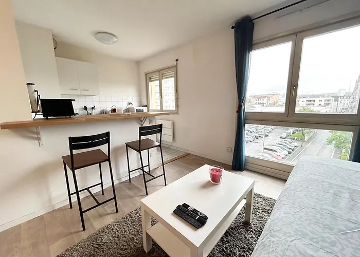 Calme Plein Centre Apartment *